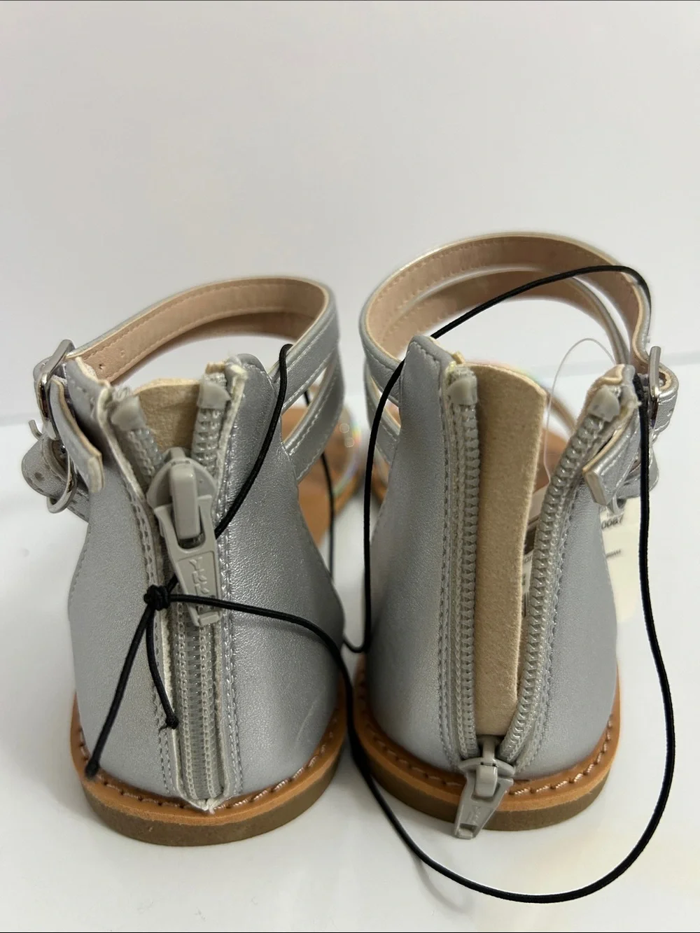 Thereabouts Addison Silver Holographic Strappy Sandals for Girls Sz 3